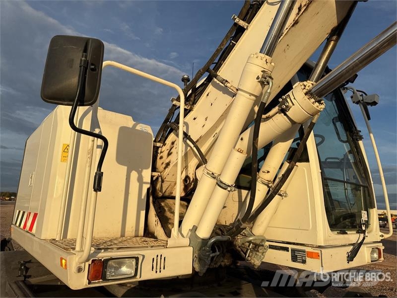 Volvo EWR150E Pelle Sur Pneus Wheel Excavator (Inoperabl Bagri na kolesih