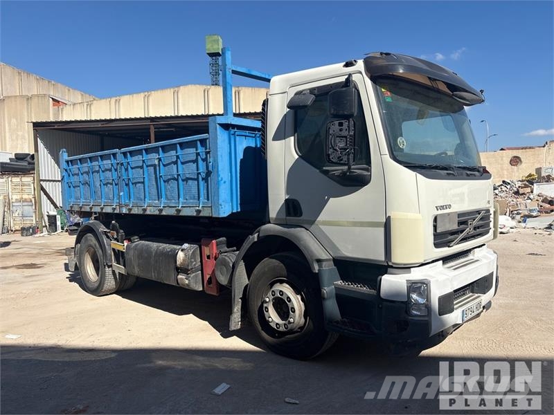 Volvo FE260 4x2 Hooklift Truck 吊鉤式起重車