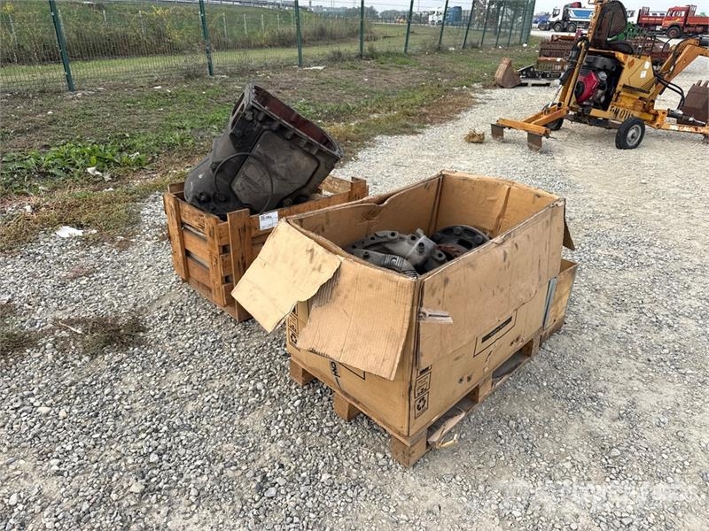 Volvo FH12/16 Gearbox and Differential Транспорт - Други