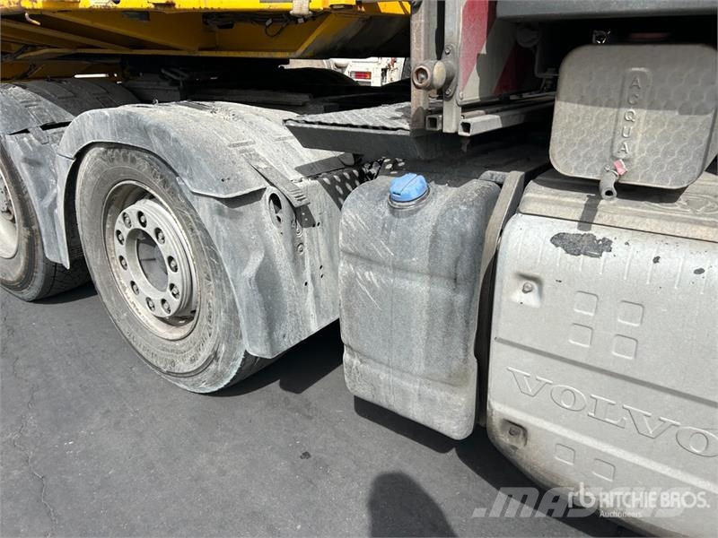 Volvo FH540 6x2 T/A Sleeper Truck Tractor Tracteur routier