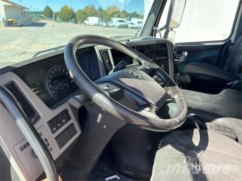 Volvo FM 4x2 Tracteur Routier Cabine Couchette S/A Sleep 中古トラクターヘッド | トレーラーヘッド