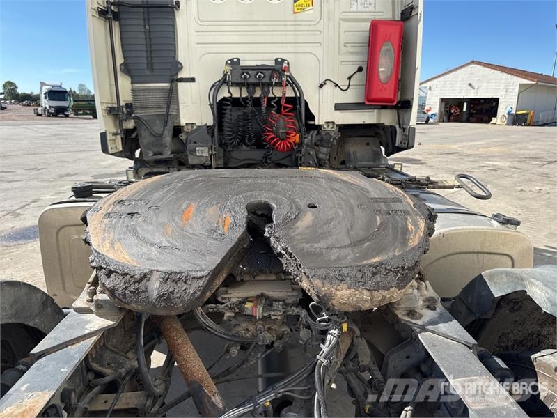 Volvo FM 4x2 Tracteur Routier Cabine Couchette S/A Sleep 中古トラクターヘッド | トレーラーヘッド