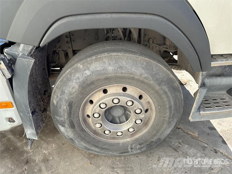 Volvo FM 4x2 Tracteur Routier Cabine Couchette S/A Sleep 中古トラクターヘッド | トレーラーヘッド