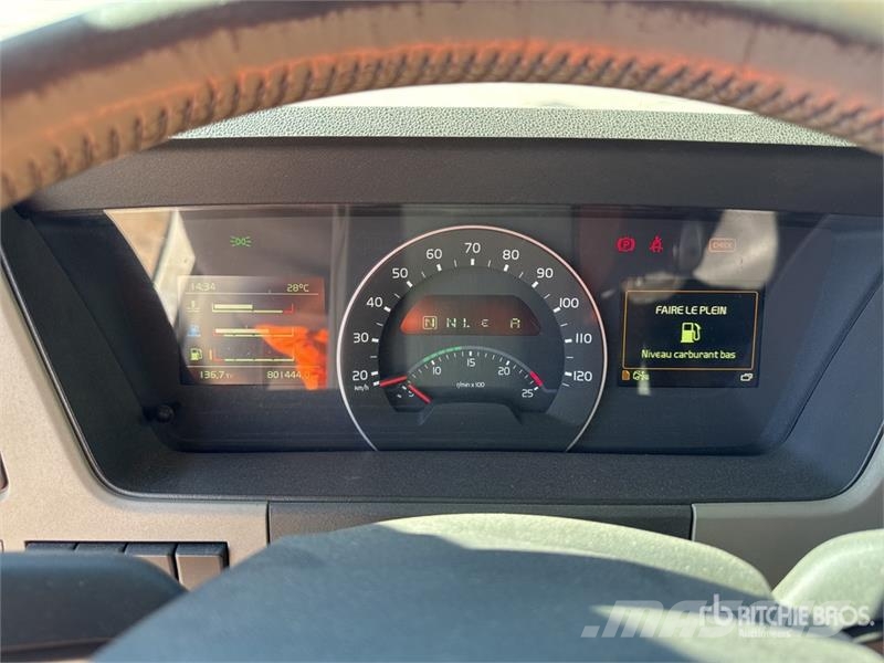 Volvo FM 4x2 Tracteur Routier Cabine Couchette S/A Sleep 中古トラクターヘッド | トレーラーヘッド