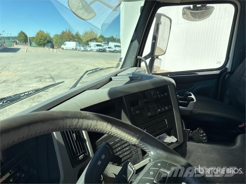 Volvo FM 4x2 Tracteur Routier Cabine Couchette S/A Sleep 中古トラクターヘッド | トレーラーヘッド