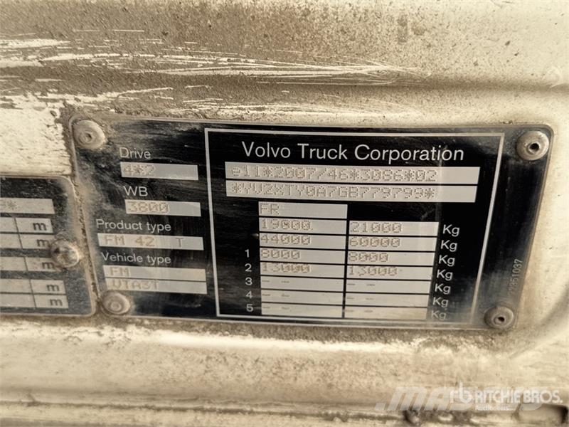 Volvo FM 4x2 Tracteur Routier Cabine Couchette S/A Sleep 中古トラクターヘッド | トレーラーヘッド