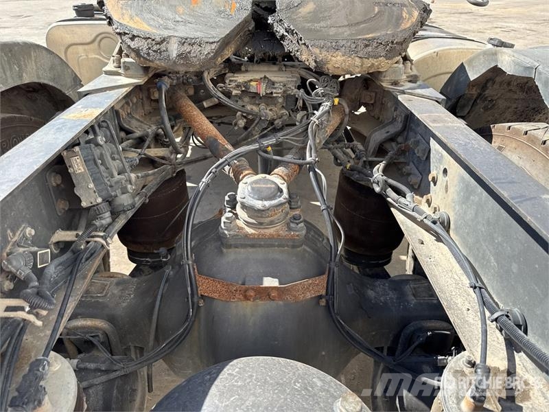 Volvo FM 4x2 Tracteur Routier Cabine Couchette S/A Sleep 中古トラクターヘッド | トレーラーヘッド