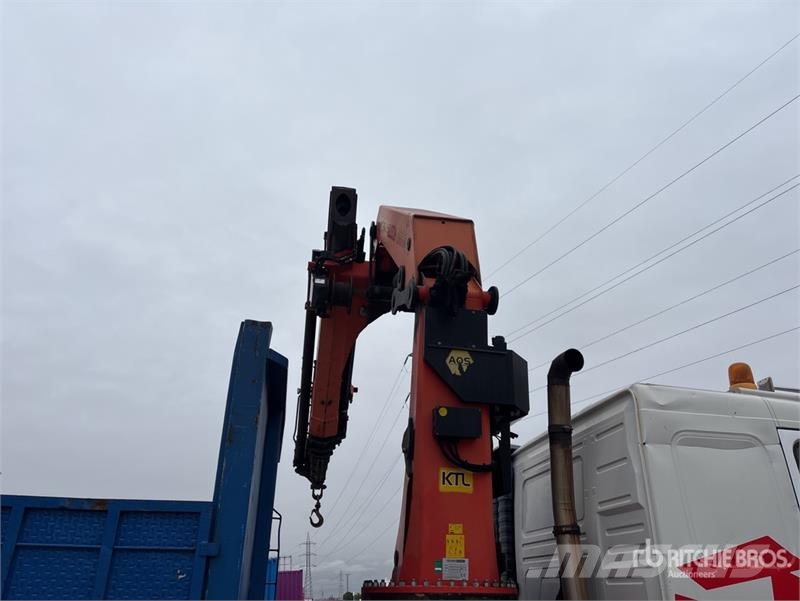Volvo FM 64 B3 400 TR Flatbed Truck with Crane Automobiliniai kranai