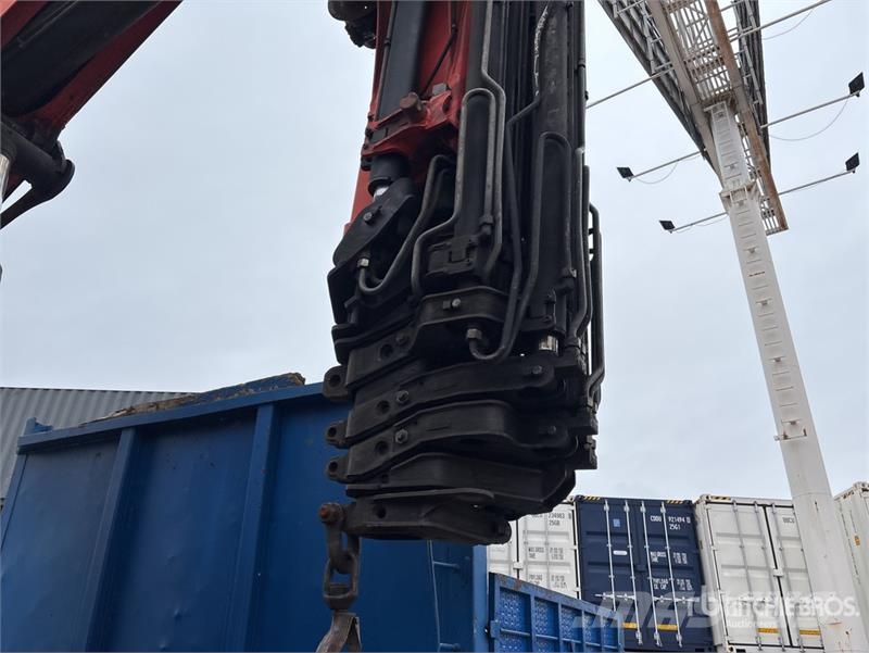 Volvo FM 64 B3 400 TR Flatbed Truck with Crane Automobiliniai kranai