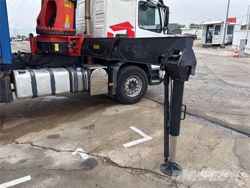 Volvo FM 64 B3 400 TR Flatbed Truck with Crane Automobiliniai kranai