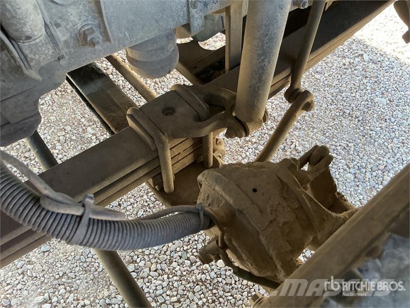 Volvo FM12.420 8x4 Twin-Steer Mixer Truck Caminhões de concreto