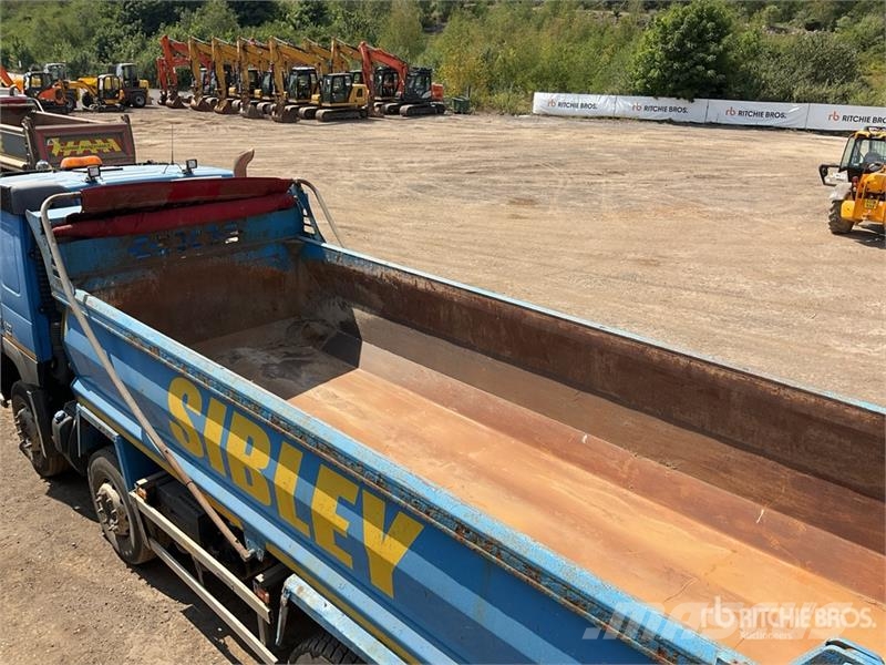 Volvo FMX 420 8x4 Twin-Steer Sleeper Quad/A Dump Truck 傾卸式卡車