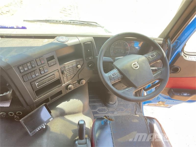 Volvo FMX 420 8x4 Twin-Steer Sleeper Quad/A Dump Truck 傾卸式卡車