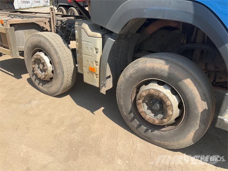 Volvo FMX 420 8x4 Twin-Steer Sleeper Quad/A Dump Truck 傾卸式卡車