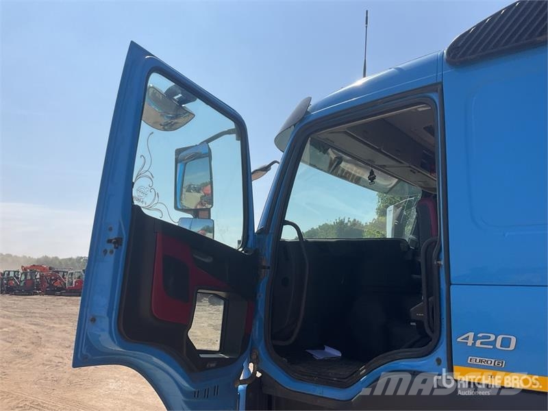 Volvo FMX 420 8x4 Twin-Steer Sleeper Quad/A Dump Truck 傾卸式卡車