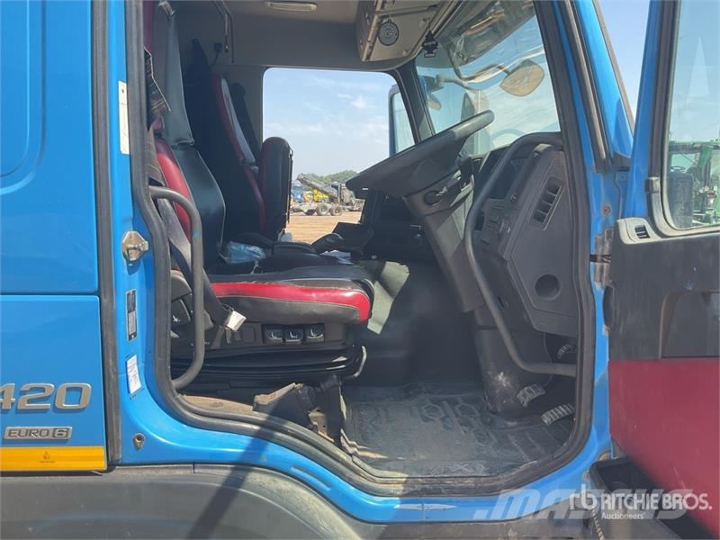 Volvo FMX 420 8x4 Twin-Steer Sleeper Quad/A Dump Truck 傾卸式卡車