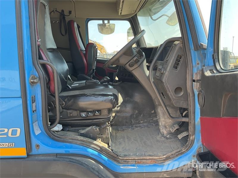 Volvo FMX 420 8x4 Twin-Steer Sleeper Quad/A Dump Truck 傾卸式卡車