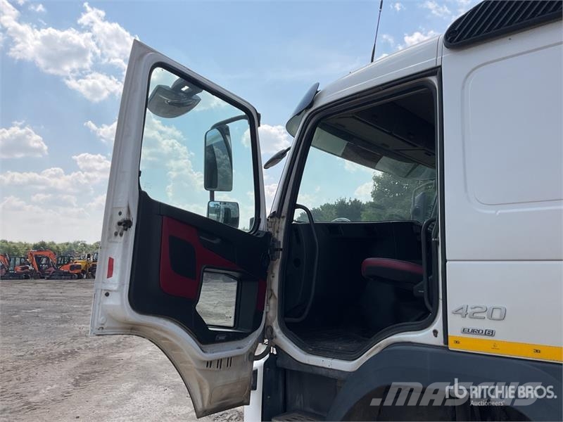 Volvo FMX 420 8x4 Twin-Steer Sleeper Quad/A Dump Truck 傾卸式卡車