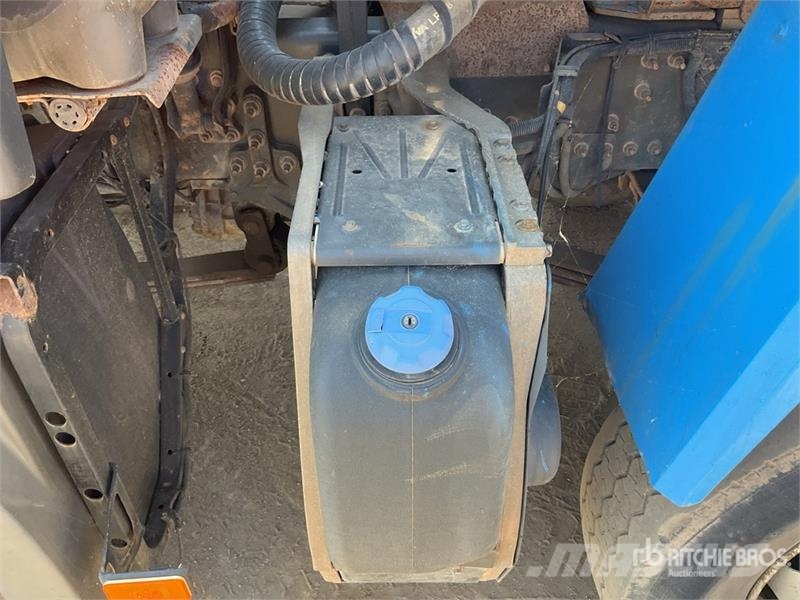 Volvo FMX 420 8x4 Twin-Steer Sleeper Quad/A Dump Truck 傾卸式卡車