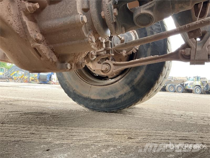 Volvo FMX 500 8x4 Twin-Steer Extended Cab Quad/A Dump Tr Sora- ja kippiautot