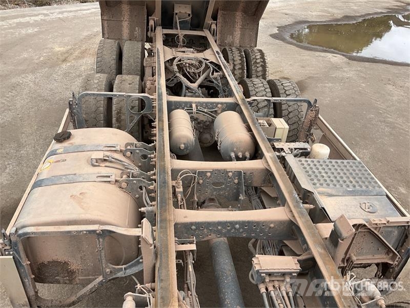 Volvo FMX 500 8x4 Twin-Steer Extended Cab Quad/A Dump Tr Sora- ja kippiautot