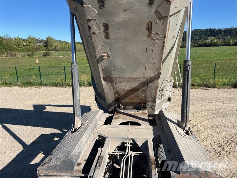 Volvo FMX460 Autobasculanta