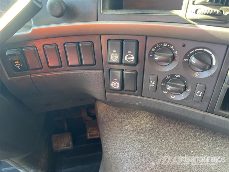 Volvo FMX460 Autobasculanta