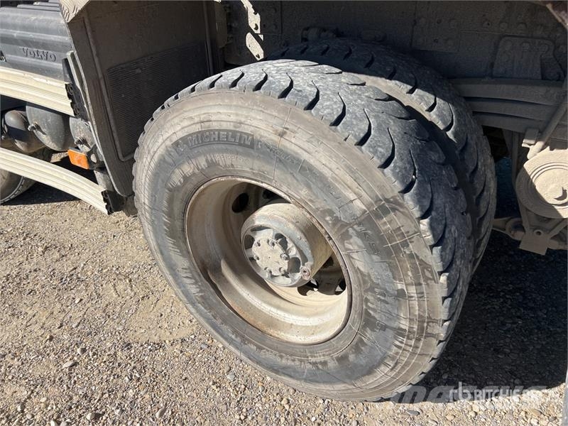 Volvo FMX460 Autobasculanta