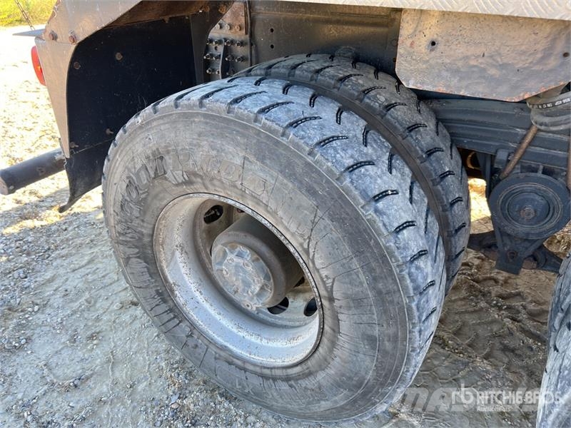 Volvo FMX460 Autobasculanta