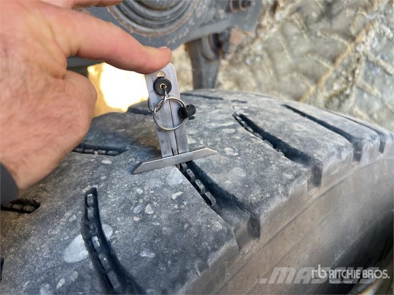 Volvo FMX460 Autobasculanta