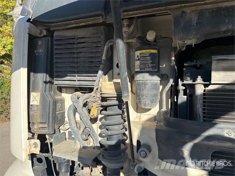 Volvo FMX460 Autobasculanta