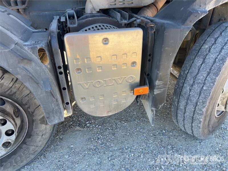 Volvo FMX460 Autobasculanta