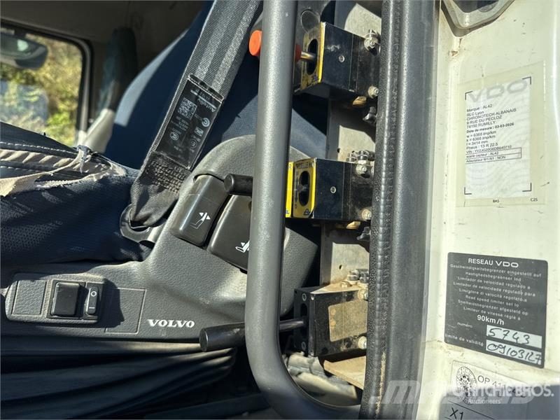 Volvo FMX460 Autobasculanta