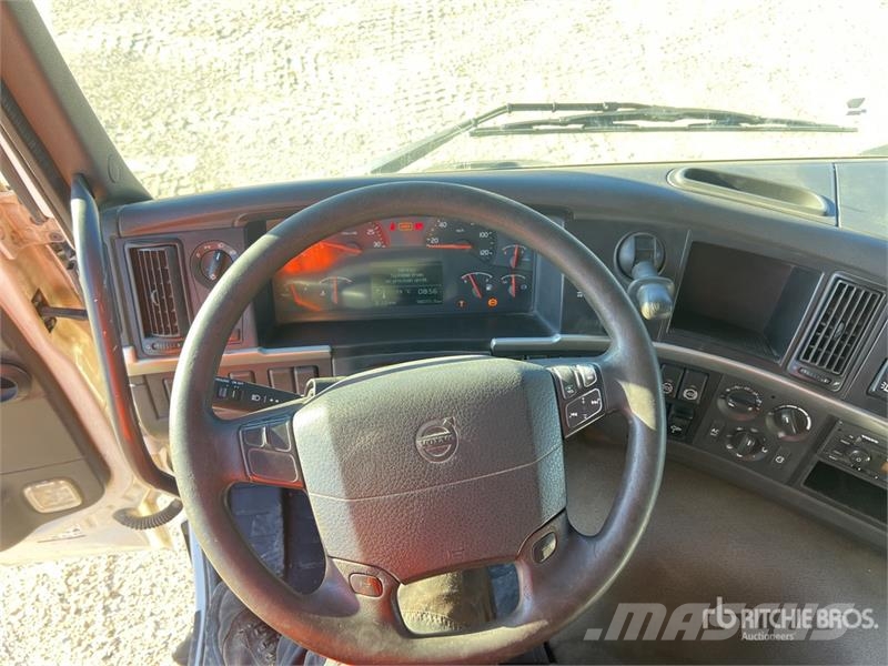 Volvo FMX460 Autobasculanta