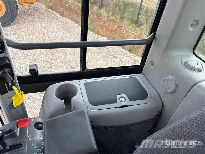 Volvo l110f Wheel Loader 轮式装载机