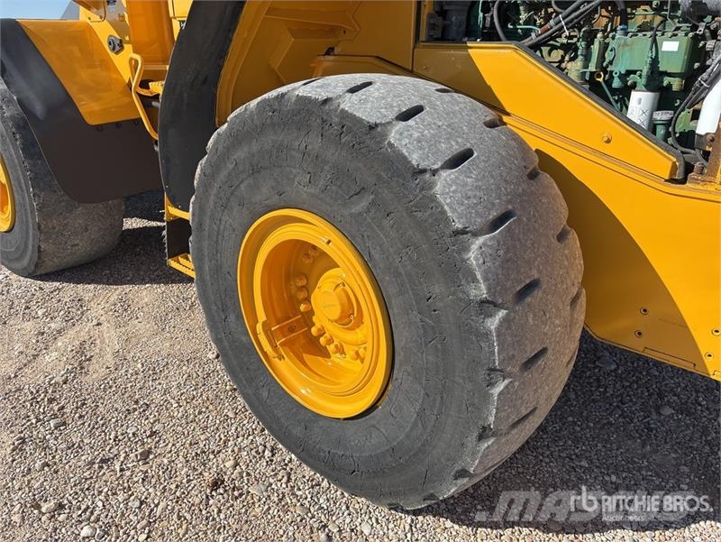 Volvo l110f Wheel Loader 輪胎式裝載機