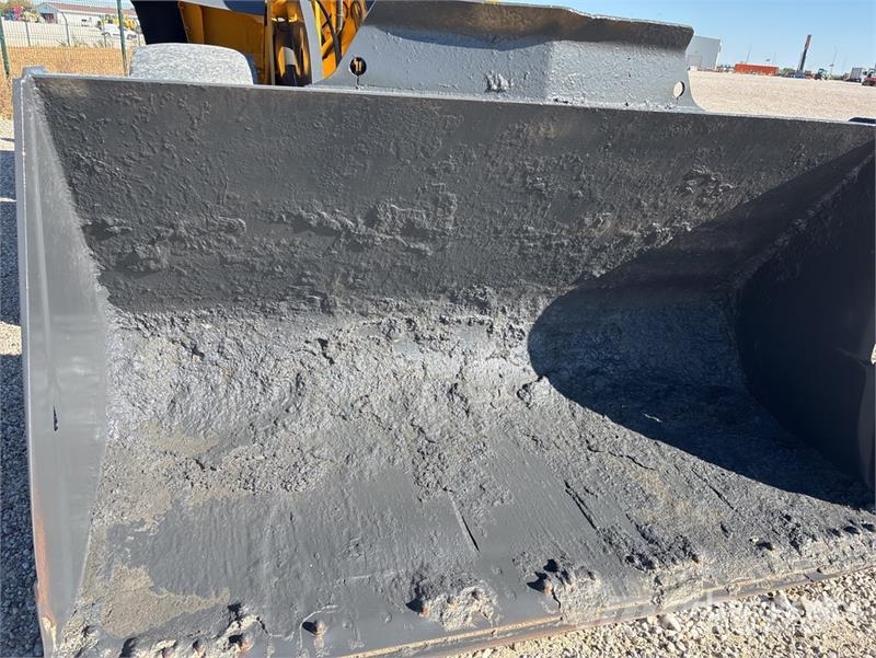 Volvo l110f Wheel Loader 輪胎式裝載機