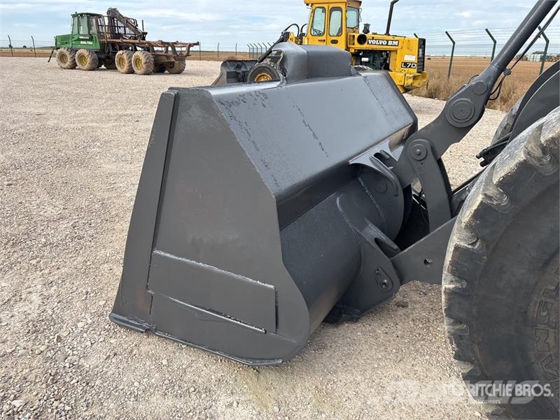Volvo l110f Wheel Loader 轮式装载机