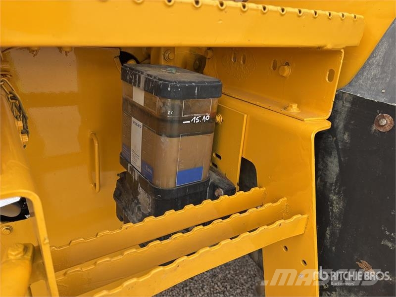 Volvo l110f Wheel Loader 轮式装载机