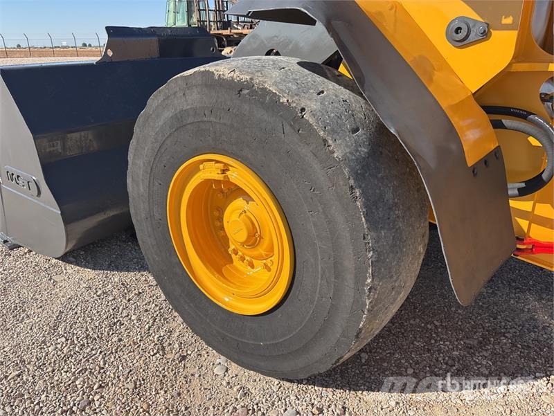 Volvo l110f Wheel Loader 輪胎式裝載機
