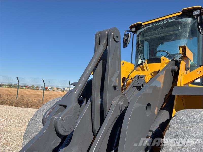 Volvo l110f Wheel Loader 輪胎式裝載機