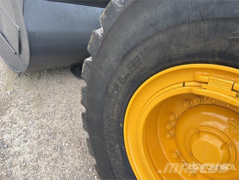 Volvo l110f Wheel Loader 轮式装载机