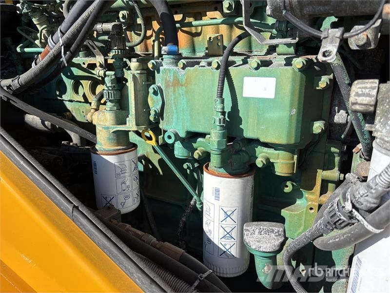 Volvo l110f Wheel Loader 輪胎式裝載機
