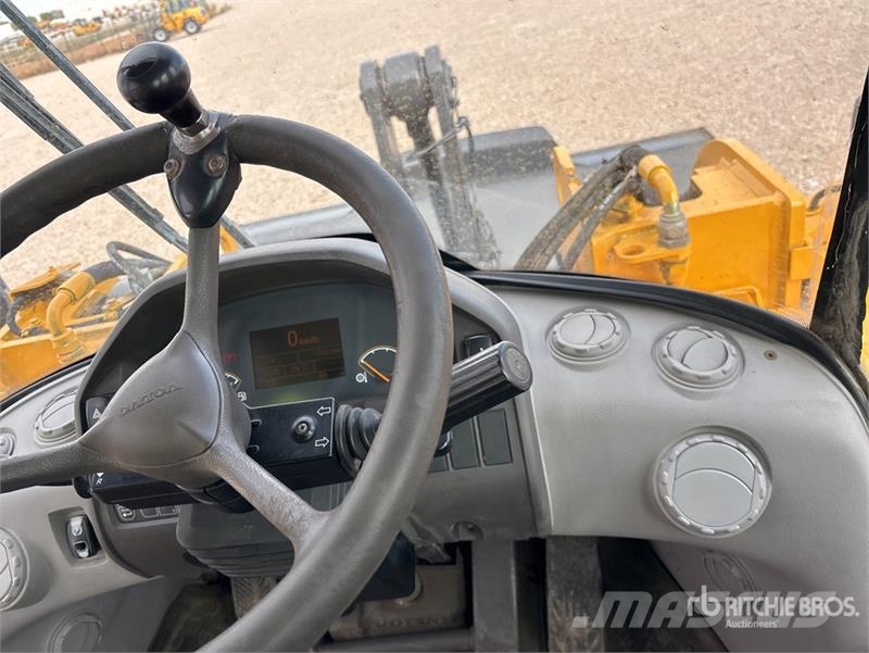 Volvo l110f Wheel Loader 轮式装载机