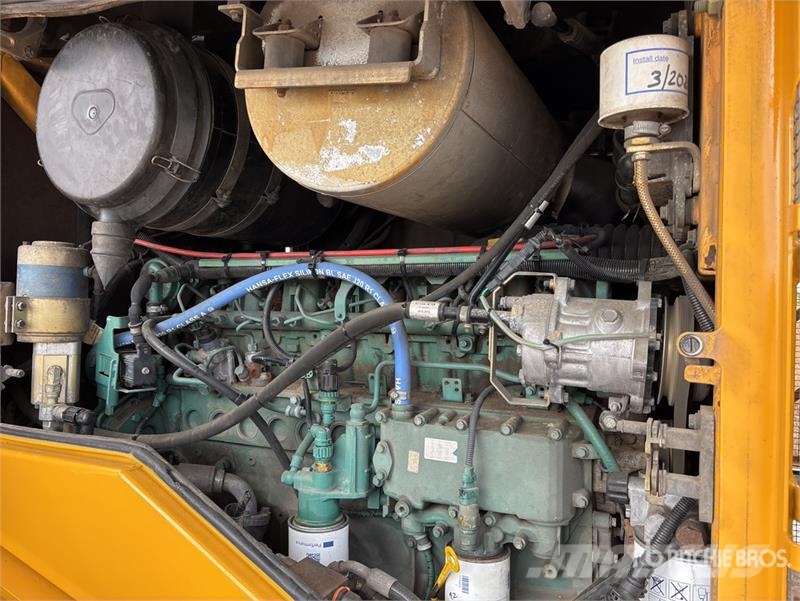 Volvo l110f Wheel Loader 轮式装载机