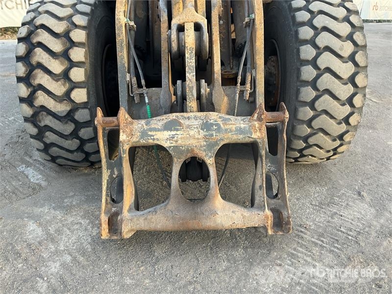 Volvo L120E Wheel Loader Wheel loaders