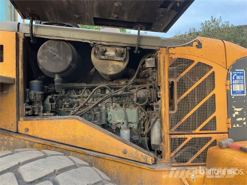 Volvo L120E Wheel Loader Wheel loaders