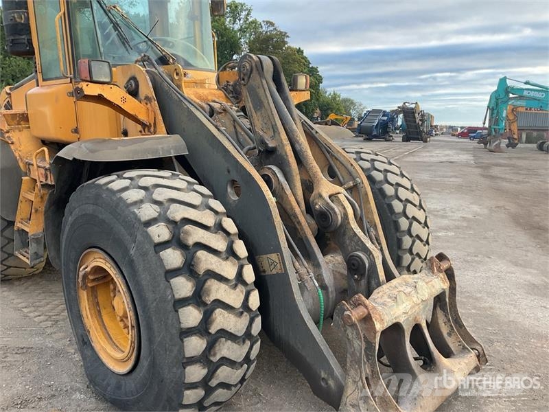 Volvo L120E Wheel Loader Wheel loaders