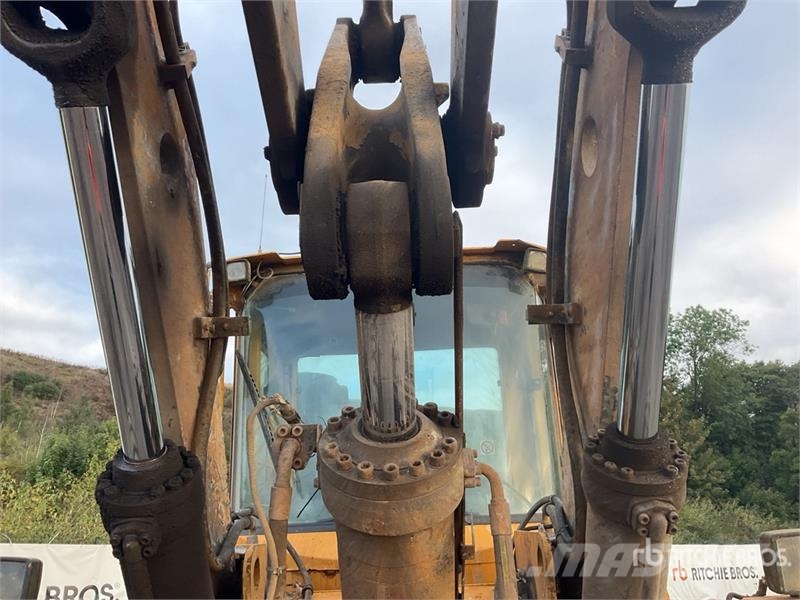 Volvo L120E Wheel Loader Wheel loaders