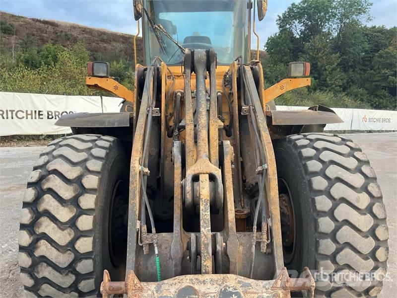 Volvo L120E Wheel Loader Wheel loaders